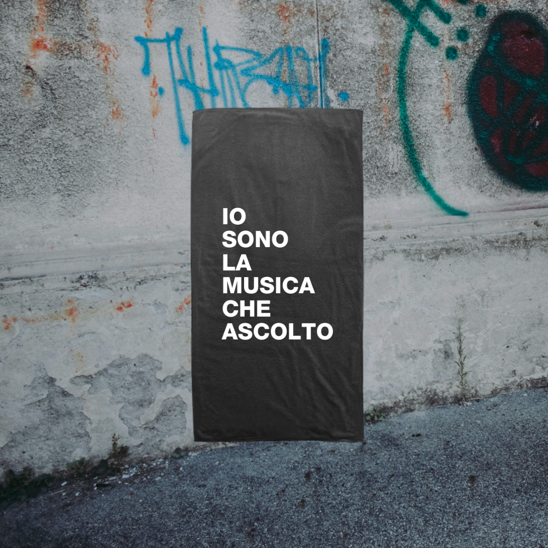 IO SONO LA MUSICA CHE ASCOLTO