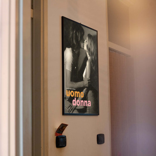 Poster "Uomo, Donna" di Andrea Laszlo De Simone con cornice nera